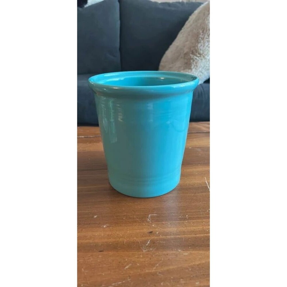 Turquoise Fiestaware Utensil Crock